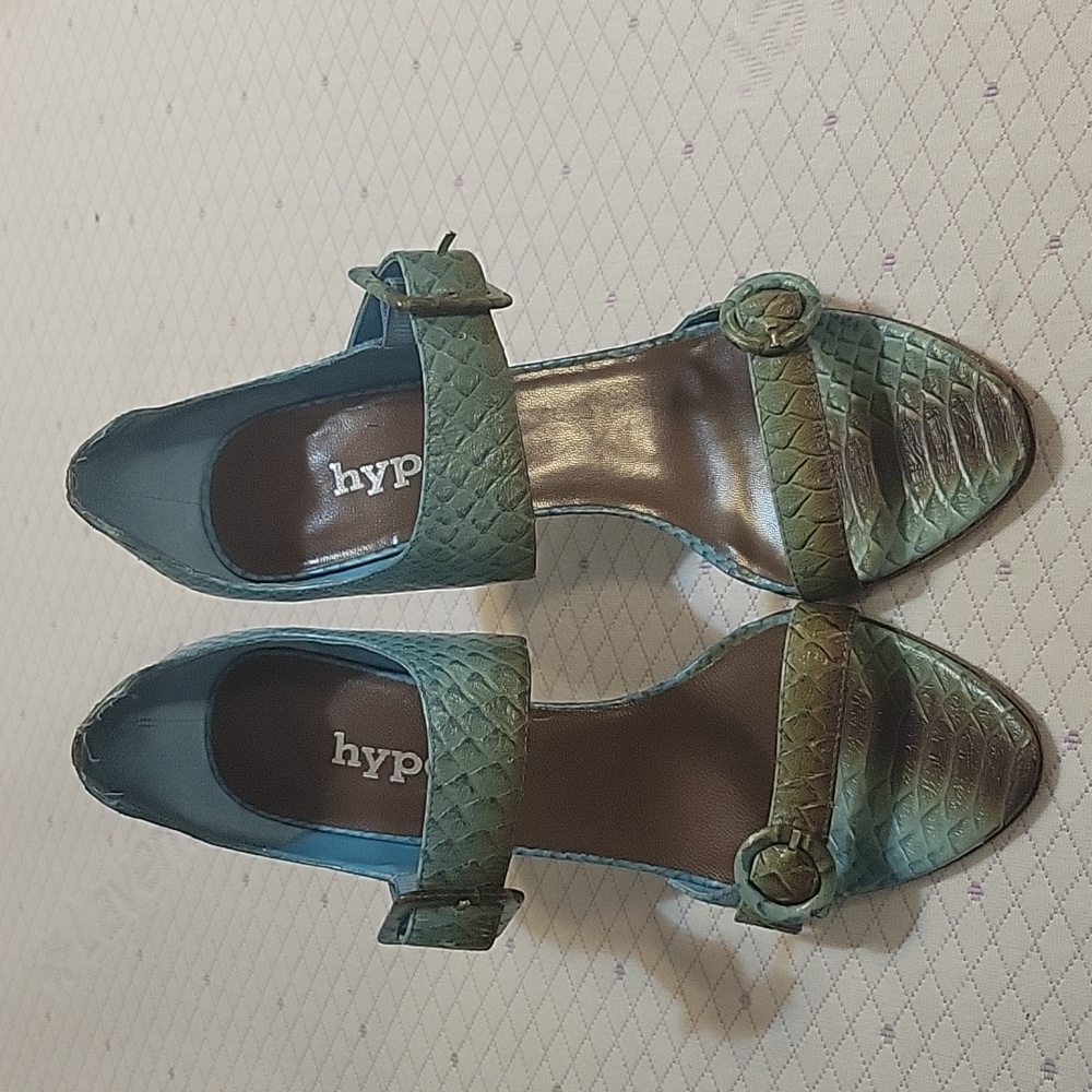 Shoes by HYPE